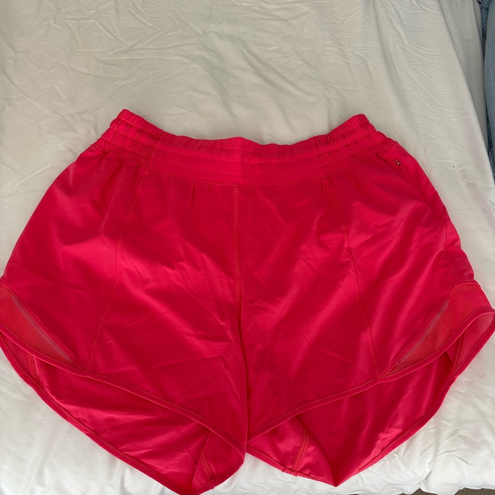 Women's High-Waist Active Shorts - Picture 2 of 7